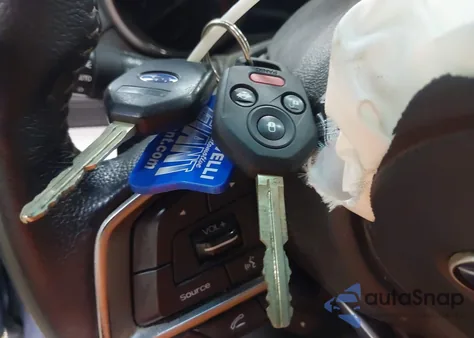 2018 Subaru Outback 2.5I Premium z USA, uszkodzony, nr VIN 4S4BSACC4J3324143